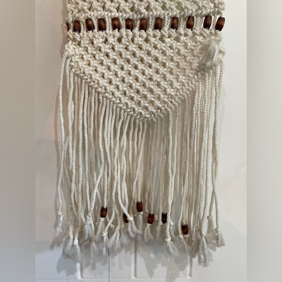 Macrame wall hanging - Picture 1 of 3